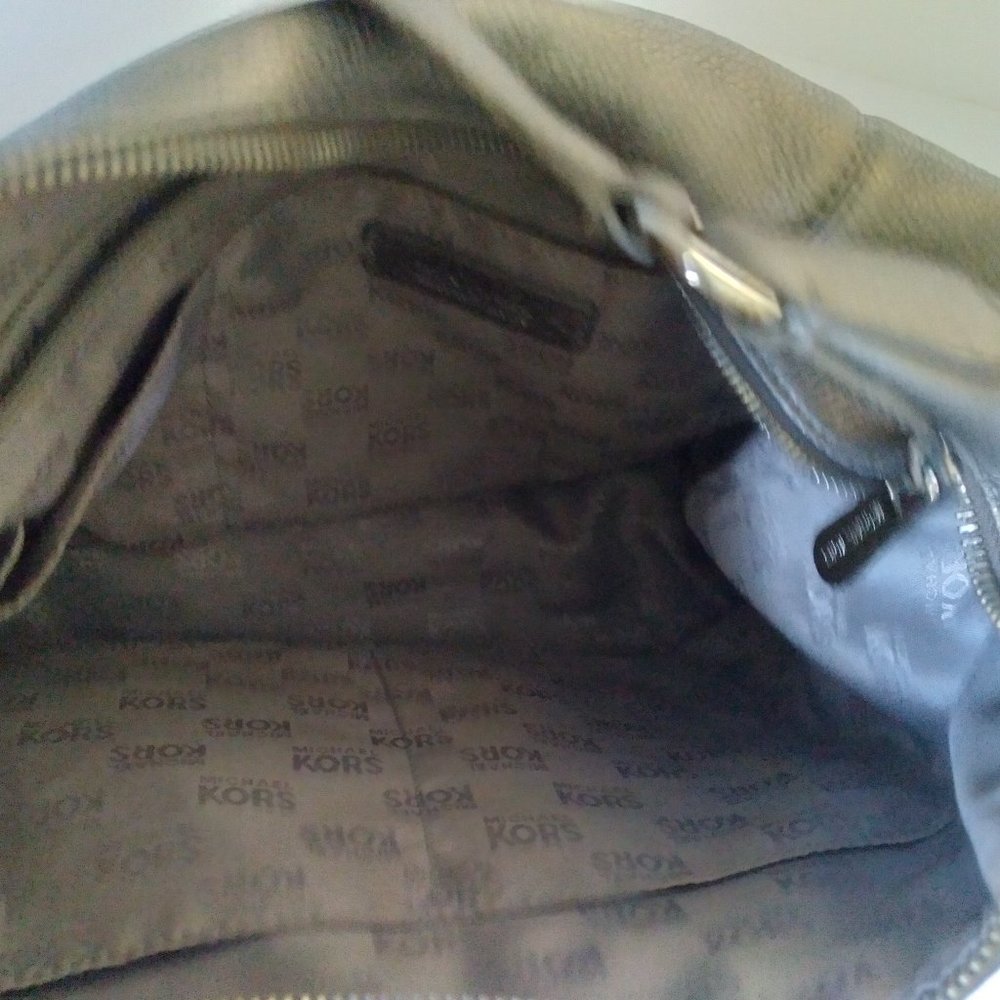 Michael Kors Leather Hobo Shoulder Bag - Picture 9 of 10